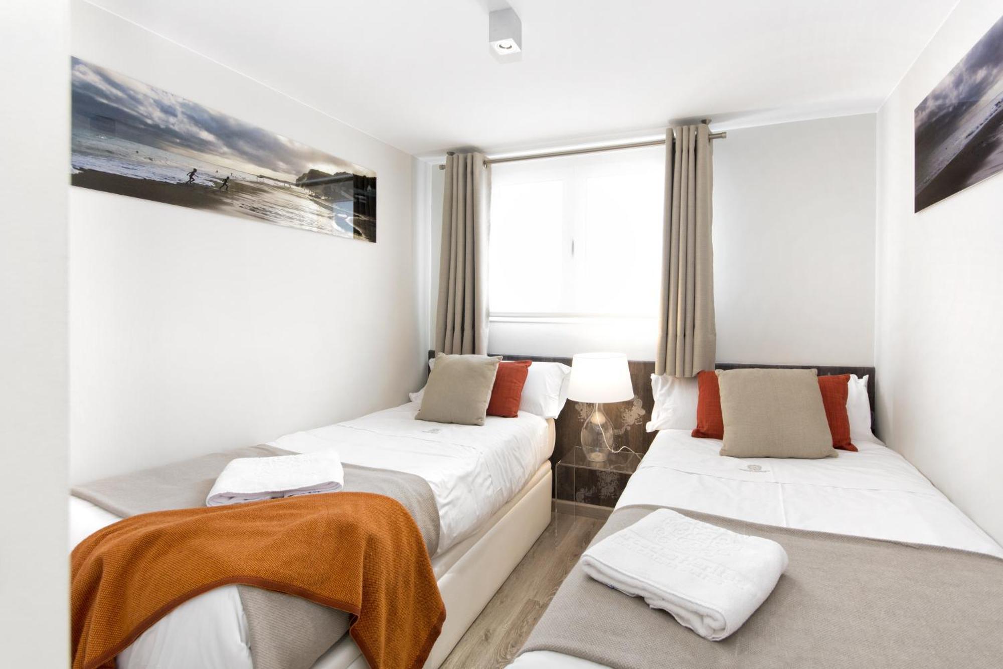 Eixample Building Apartments By Mercedes Heritage Barcelona Bilik gambar