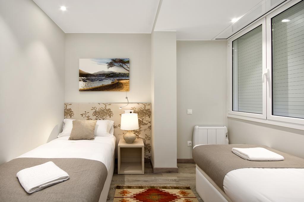 Eixample Building Apartments By Mercedes Heritage Barcelona Luaran gambar