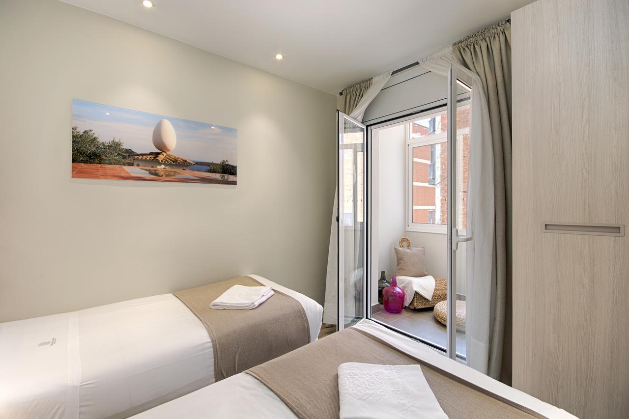 Eixample Building Apartments By Mercedes Heritage Barcelona Luaran gambar